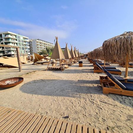 Vladimir Residence Mamaia Nord Navodari Ngoại thất bức ảnh